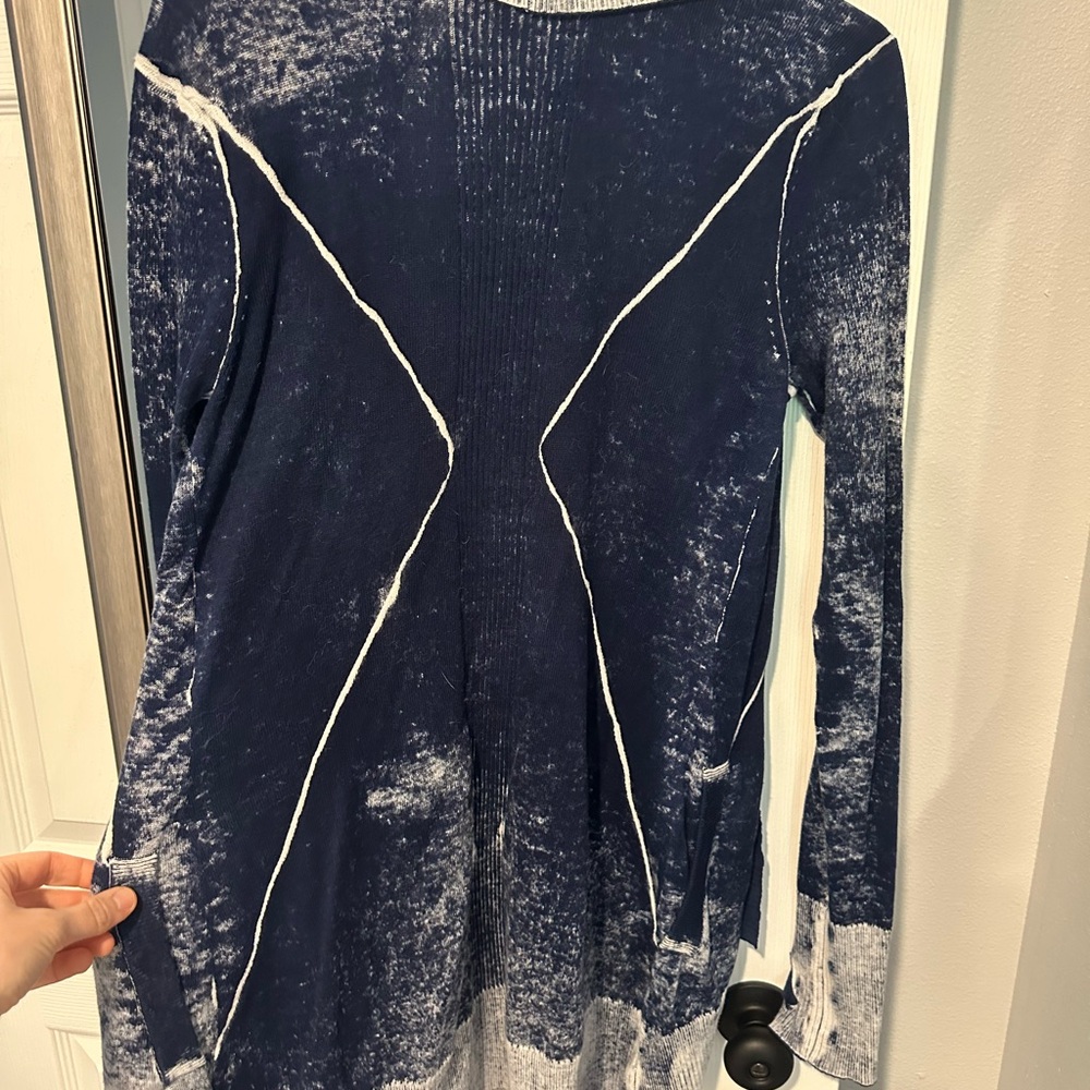 NWOT Blanc Noir Huntress Blue Cardigan Stylish new without tags - Picture 10 of 13